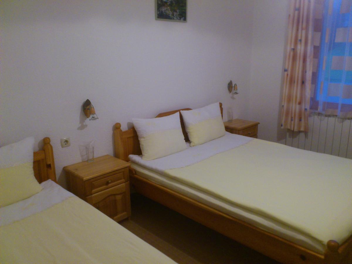 Yagodina Family Hotel الغرفة الصورة